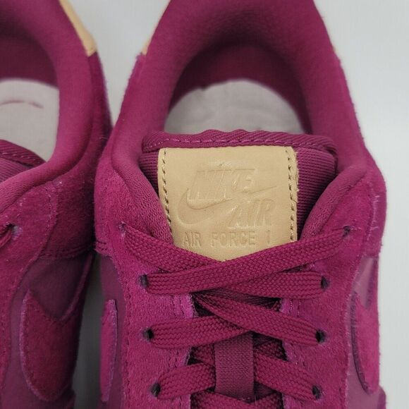Womens Nike Air Force 1 True Berry Suede Athletic Sneakers Size 7.5 896185-602 - Picture 7 of 13